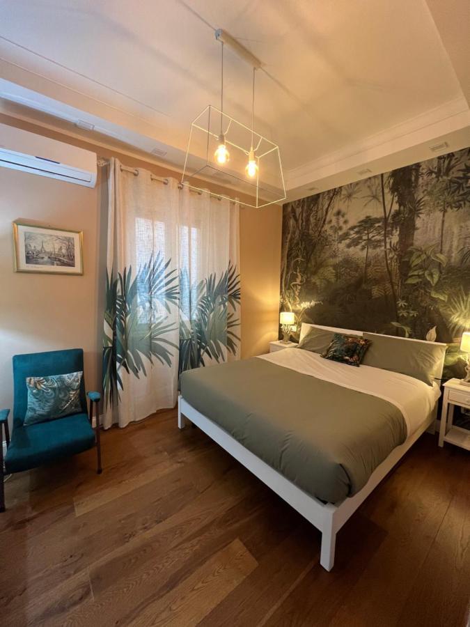B&B Caffe Retro' Cisterna di Latina Dış mekan fotoğraf