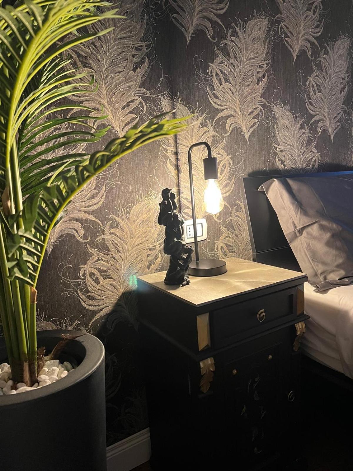 B&B Caffe Retro' Cisterna di Latina Dış mekan fotoğraf